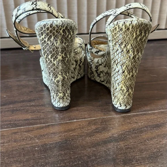 Dolce & Gabbana Cream and Brown Snake Print Wedges - Picture 6 of 8